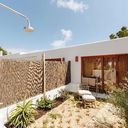 Petunia Ibiza, A Beaumier (adults Only) Cala Vadella (Ibiza)