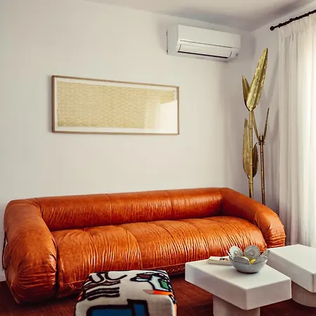 Petunia Ibiza, A Beaumier (adults Only) 5*