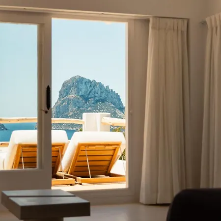 Petunia Ibiza, A Beaumier (adults Only) 5* Cala Vadella (Ibiza)